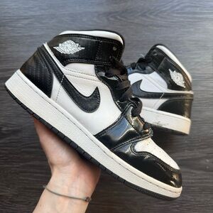 Air Jordan 1 Carbon Fiber Mid Black White Patent Leather Nike AJ1 8W 6.5M 6.5Y